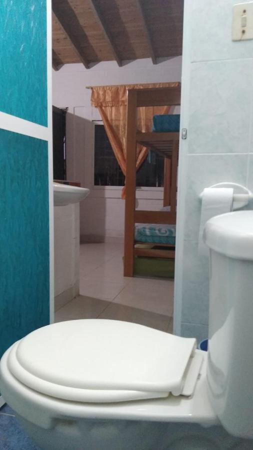 Habitacion Triple Con Cocina Y Bano Privado Некоклі Екстер'єр фото